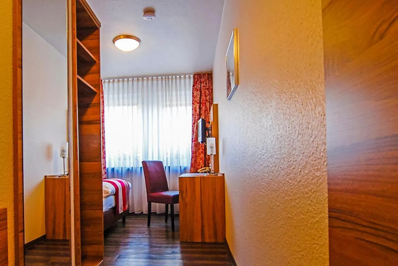 Adolphs Hotel Cologne Bed & Breakfast