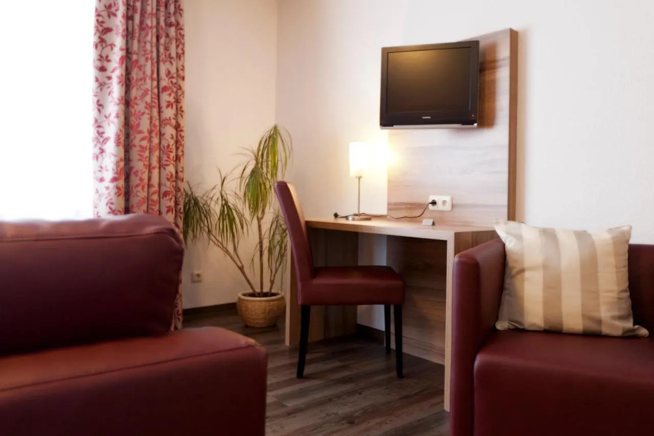 Adolphs Hotel Colonia 0*,