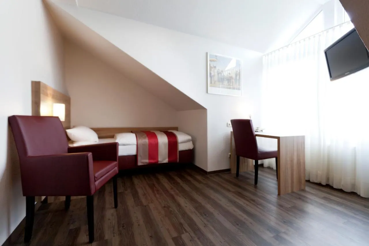 Adolphs Hotel Cologne 0*,